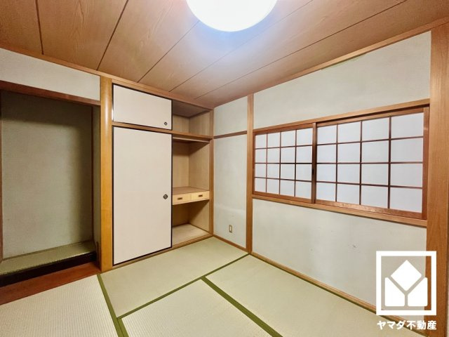 京田辺市薪畠の和室
