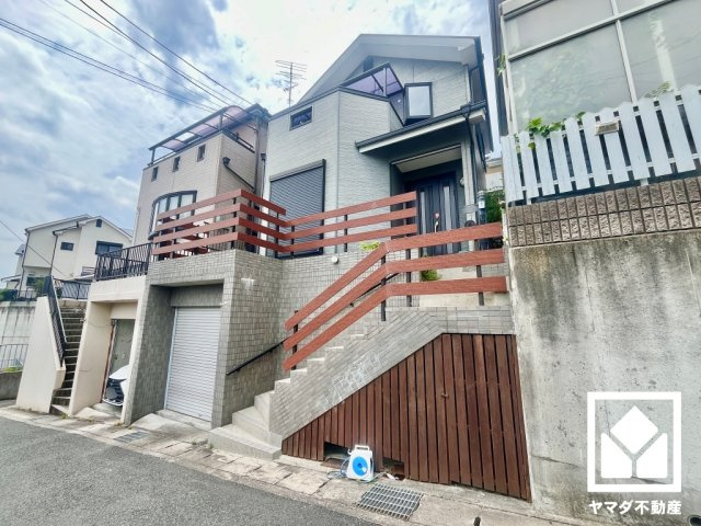 京田辺市薪畠の外観