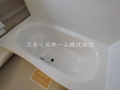【浴室】 | コンフォート | 別部屋写真です。