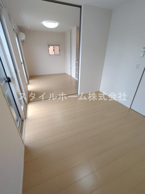 【洋室】 | コンフォート | 別部屋写真です。