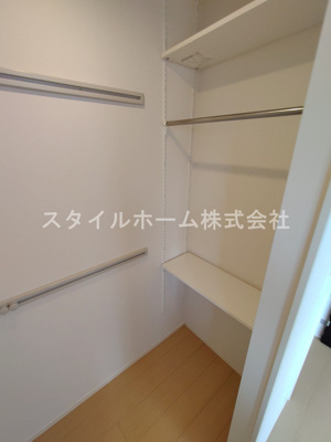 【収納】 | コンフォート | 別部屋写真です。
