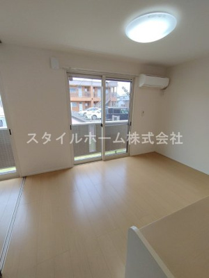 【居間・リビング】 | コンフォート | 別部屋写真です。