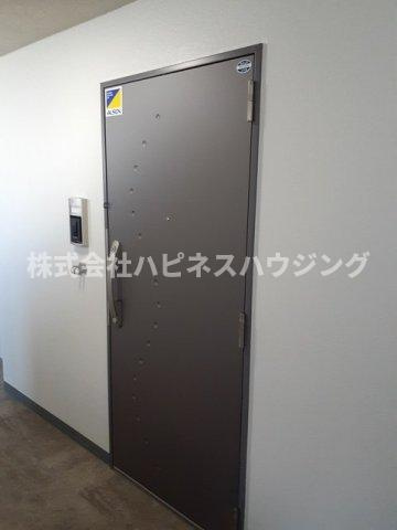 オリエンスの玄関