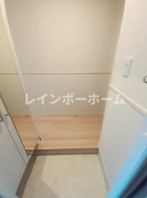アロッジオ　ラッフィナートの玄関