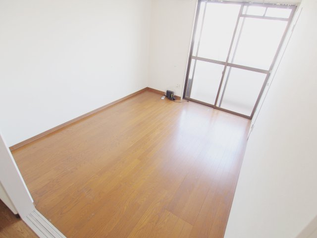 光洋マンションの洋室