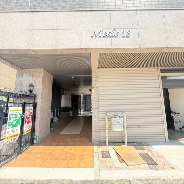 Medio18のエントランス|毎日通るエントランスはこのようになっています