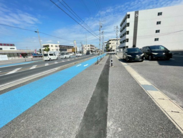 岡田ビルの周辺