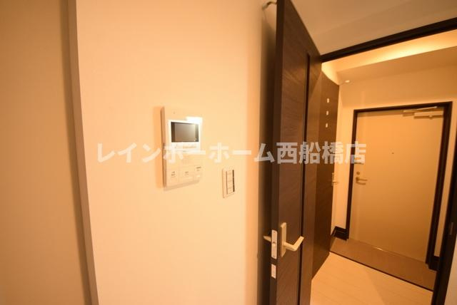 パインリーブスの玄関