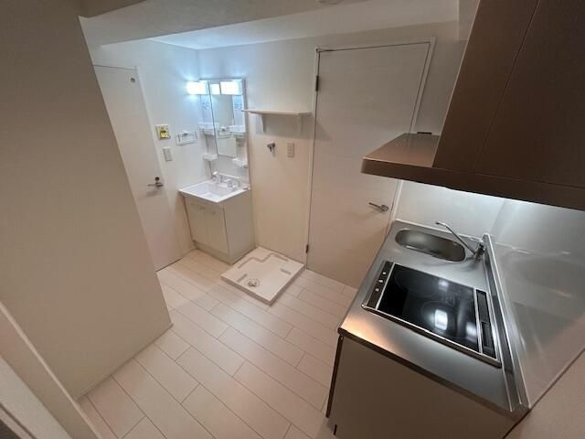 早稲田鶴巻町ＩＭＡハウスのキッチン