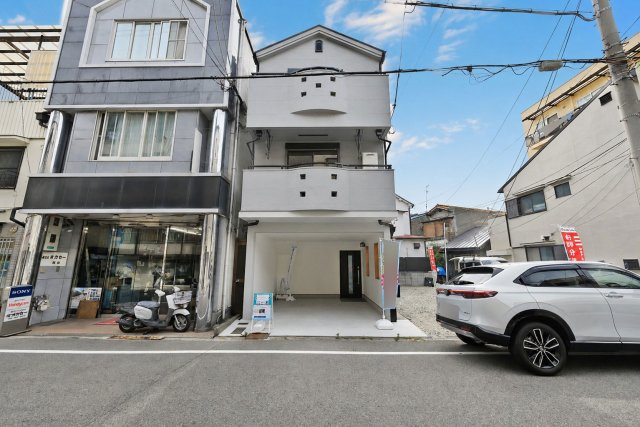 大阪市淀川区十三東４丁目中古一戸建て│4LDK＋駐車1台可