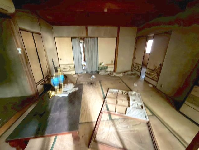 久留米市草野町紅桃林　畑897㎡付　平屋の和室