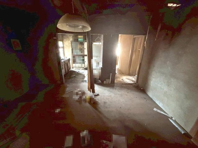 久留米市草野町紅桃林　畑897㎡付　平屋の洋室