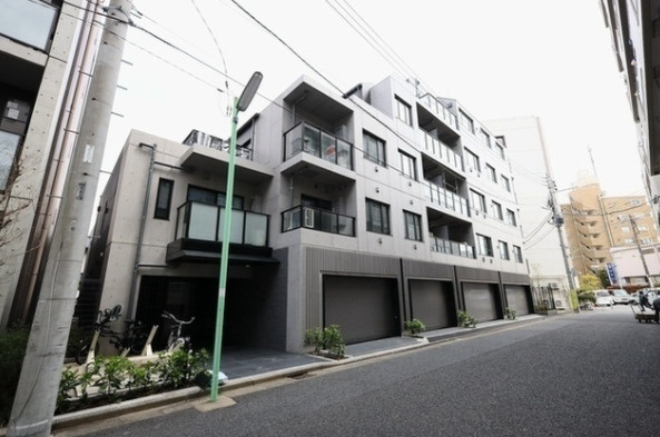 ＬＵＭＩＥＣ　ＣＨＩＴＯＳＥ　ＦＵＮＡＢＡＳＨＩ