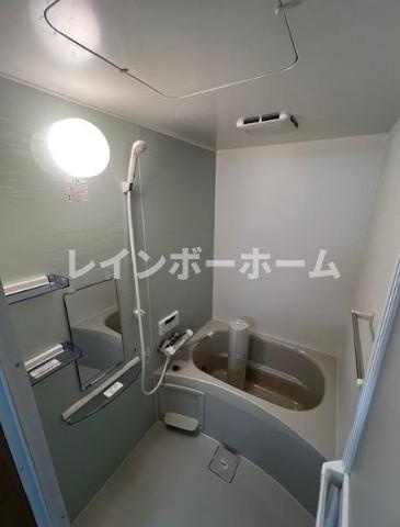 三原貸家Ａの浴室
