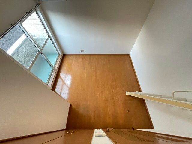 コンフォートベネフィス大橋南Ⅰの洋室