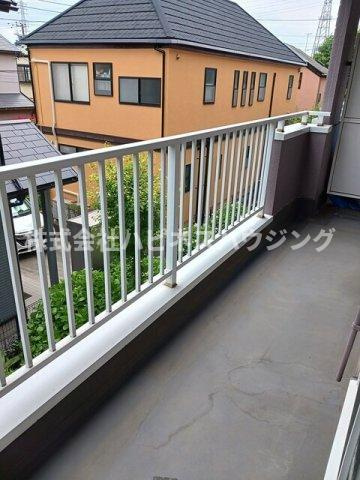 グランドール柏のバルコニー
