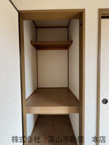 セジュール東山田Ⅱ Bの収納