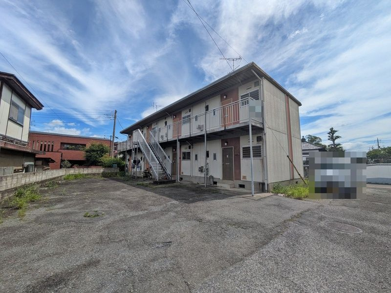 本庄市本庄１丁目のアパート