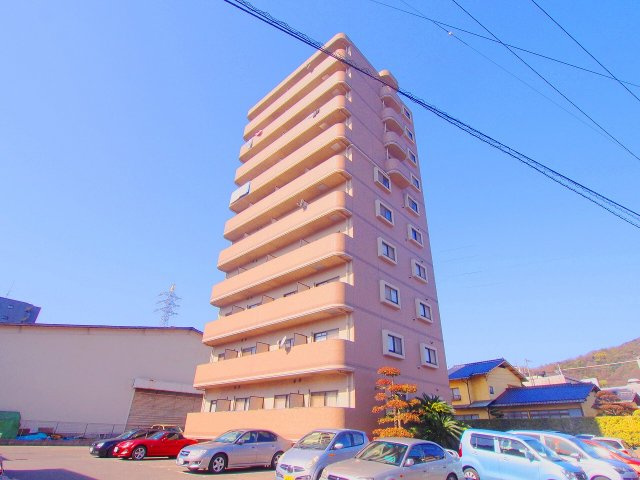 エミネンス海田の外観