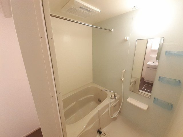 ソレイユ伊川Ⅱの浴室|日々の暮らしに欠かせないお風呂です