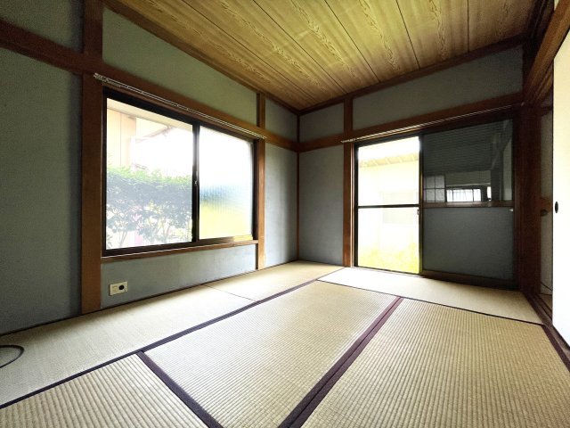 茂原中の島貸家の和室