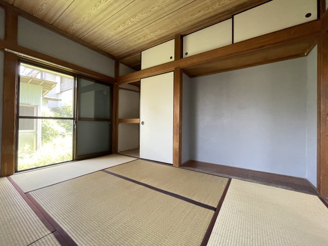 茂原中の島貸家の和室