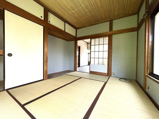茂原中の島貸家の和室