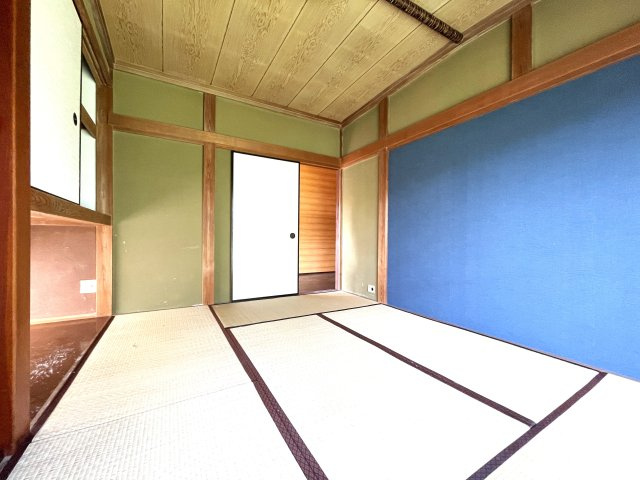茂原中の島貸家の和室