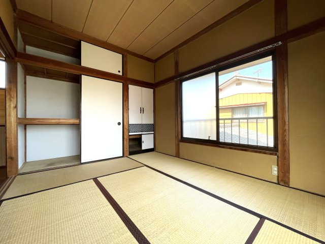 茂原中の島貸家の和室