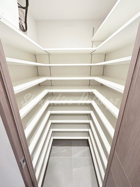 藤沢市辻堂１丁目の賃貸マンションの収納