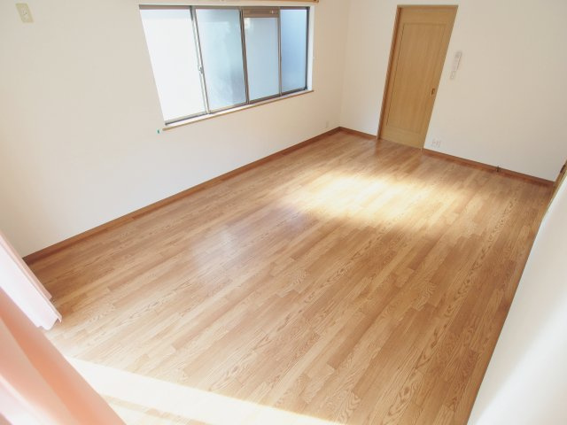 矢野ニュータウン戸建の居間・リビング