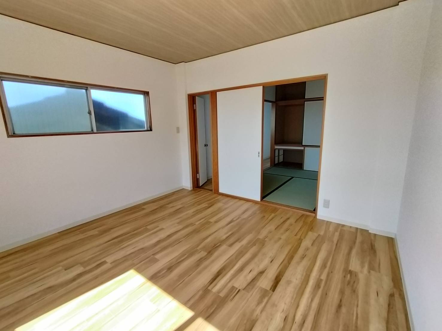 瑞穂区井戸田町２丁目のお家の洋室|コンパクトで使いやすい洋室です