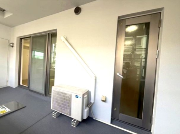 ローレルコート久屋大通のバルコニー|お洗濯にも便利なバルコニー付き