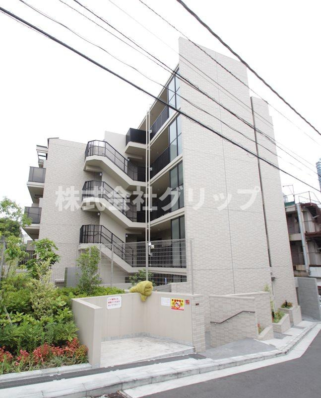 クレイシア横浜ヴェールの外観