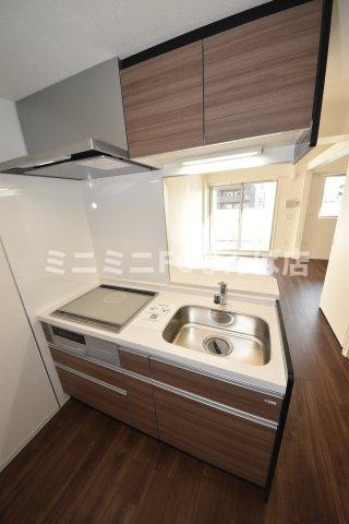 セレニテフラン谷町四丁目アリエのキッチン
