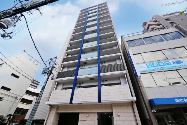 LIVIAZ NAMBA SOL