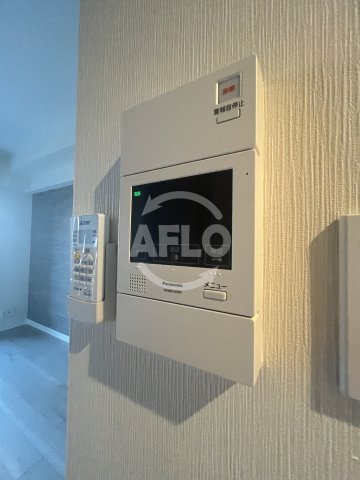 サンレムート江坂ウエストのセキュリティ|インターホン