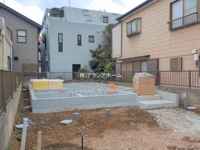 所沢市東所沢2丁目・全1棟　新築一戸建　～並列駐車2台可～