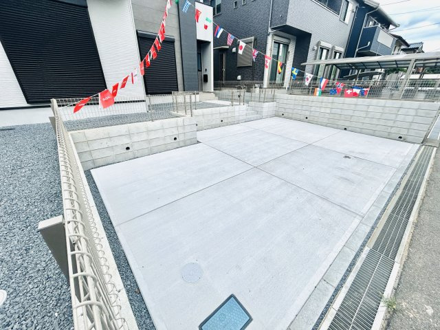 四街道市つくし座1丁目9期の駐車場|
