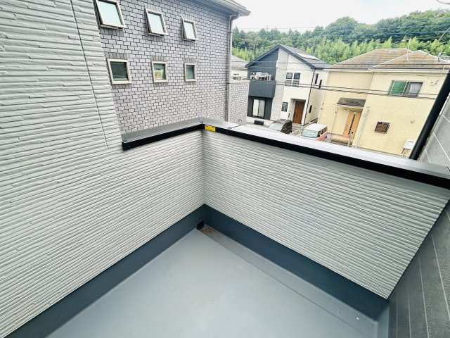 四街道市つくし座1丁目9期のバルコニー