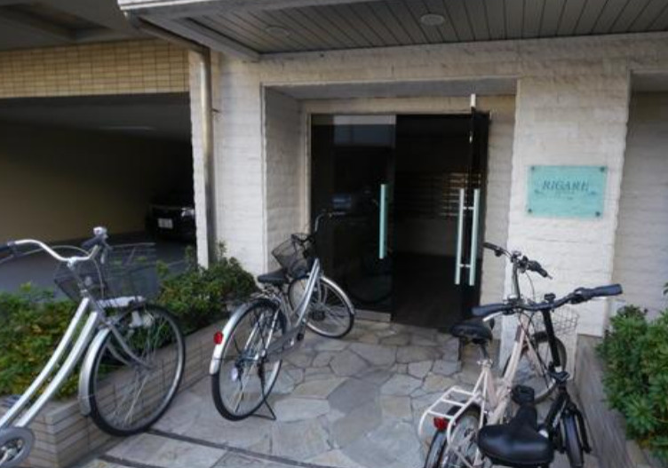 リガーレ新板橋のエントランス