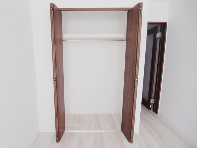 リフレスロイヤルシティⅤの収納