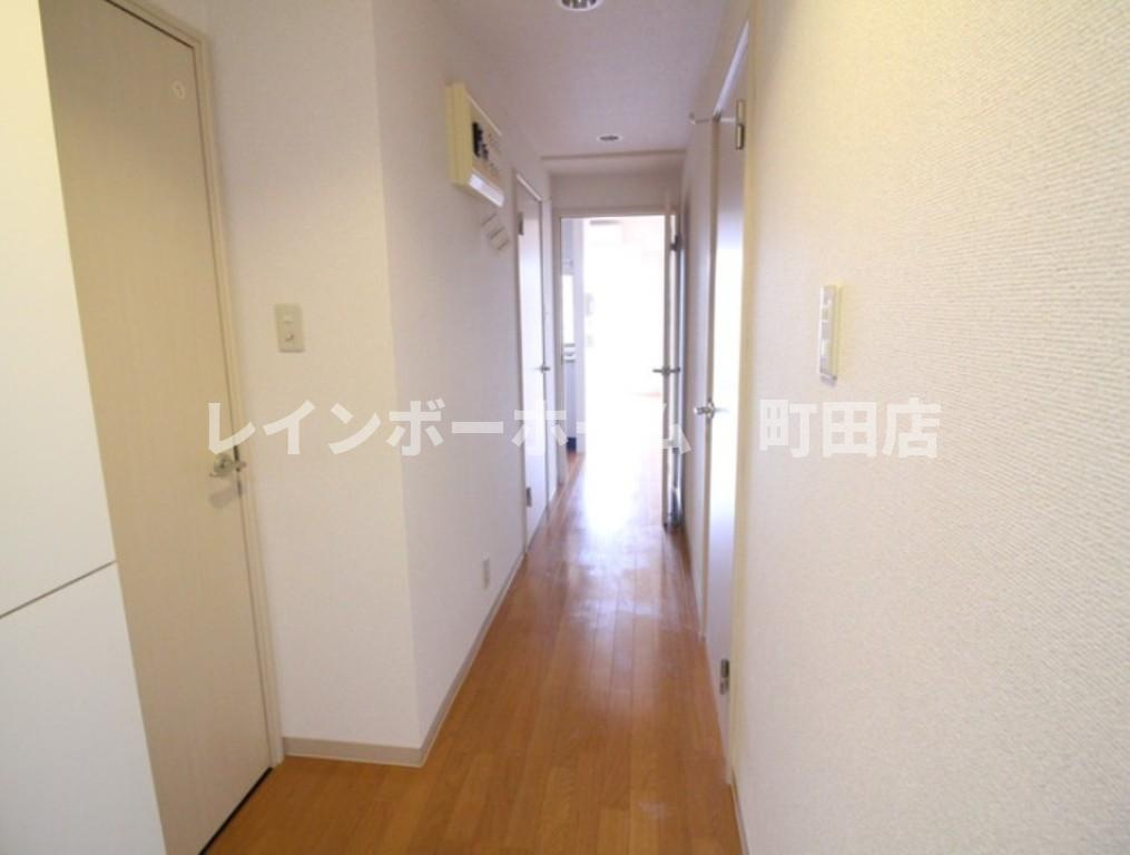 プロ・デ・フォンテ※初期費用分割あと払いサービス利用可能物件の玄関