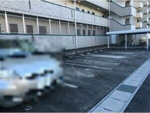 ビクトリア浄水の駐車場