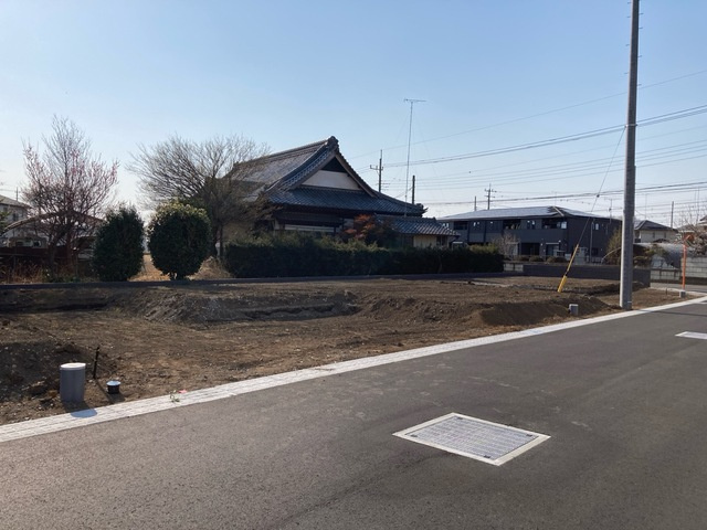 下野市上大領　新築戸建7の駐車場