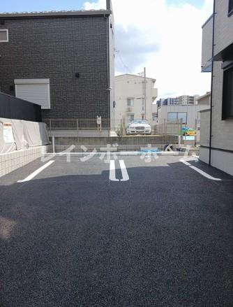 【仲介手数料：50％OFF】対象物件！の駐車場