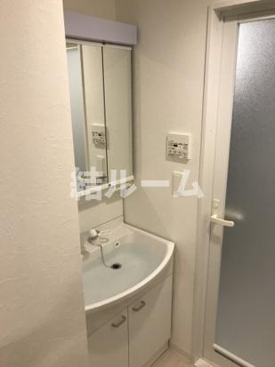 板橋区中丸町の賃貸マンションの洗面所