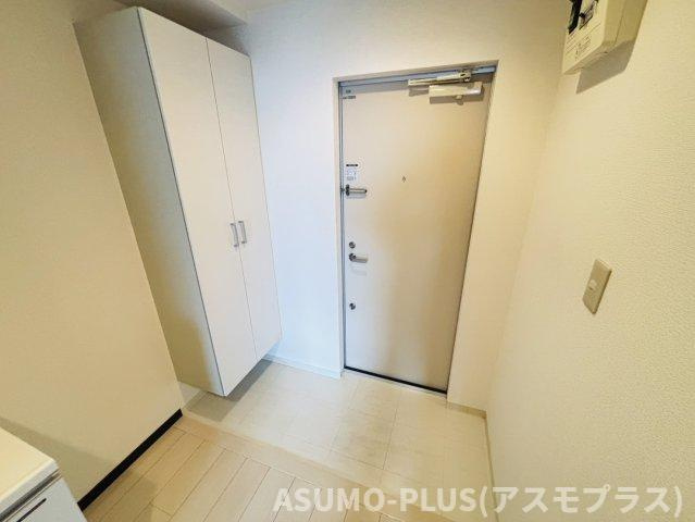 ヴィヴィアンコート朱雀の玄関|別号数タイプ
