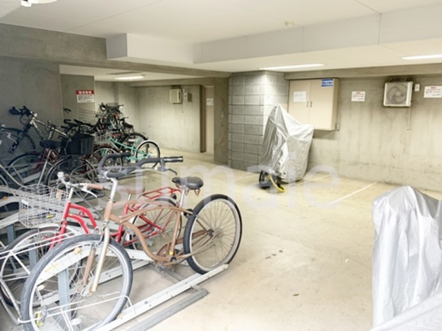 デュオ・スカーラ田端のその他共用部分|駐輪置き場とバイク置き場です☆彡