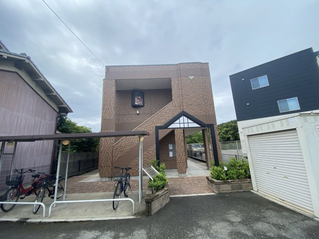 ＬＥＧＡＣＹ　ＧＡＲＤＥＮ　弐番館